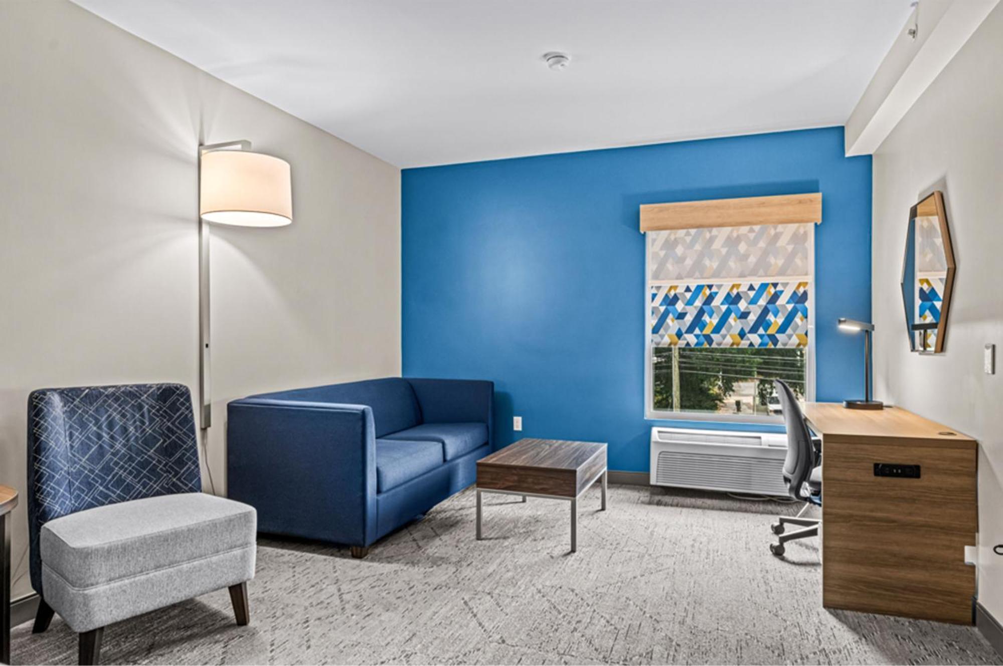 Holiday Inn Express & Suites Carneys Point - Pennsville By Ihg Экстерьер фото