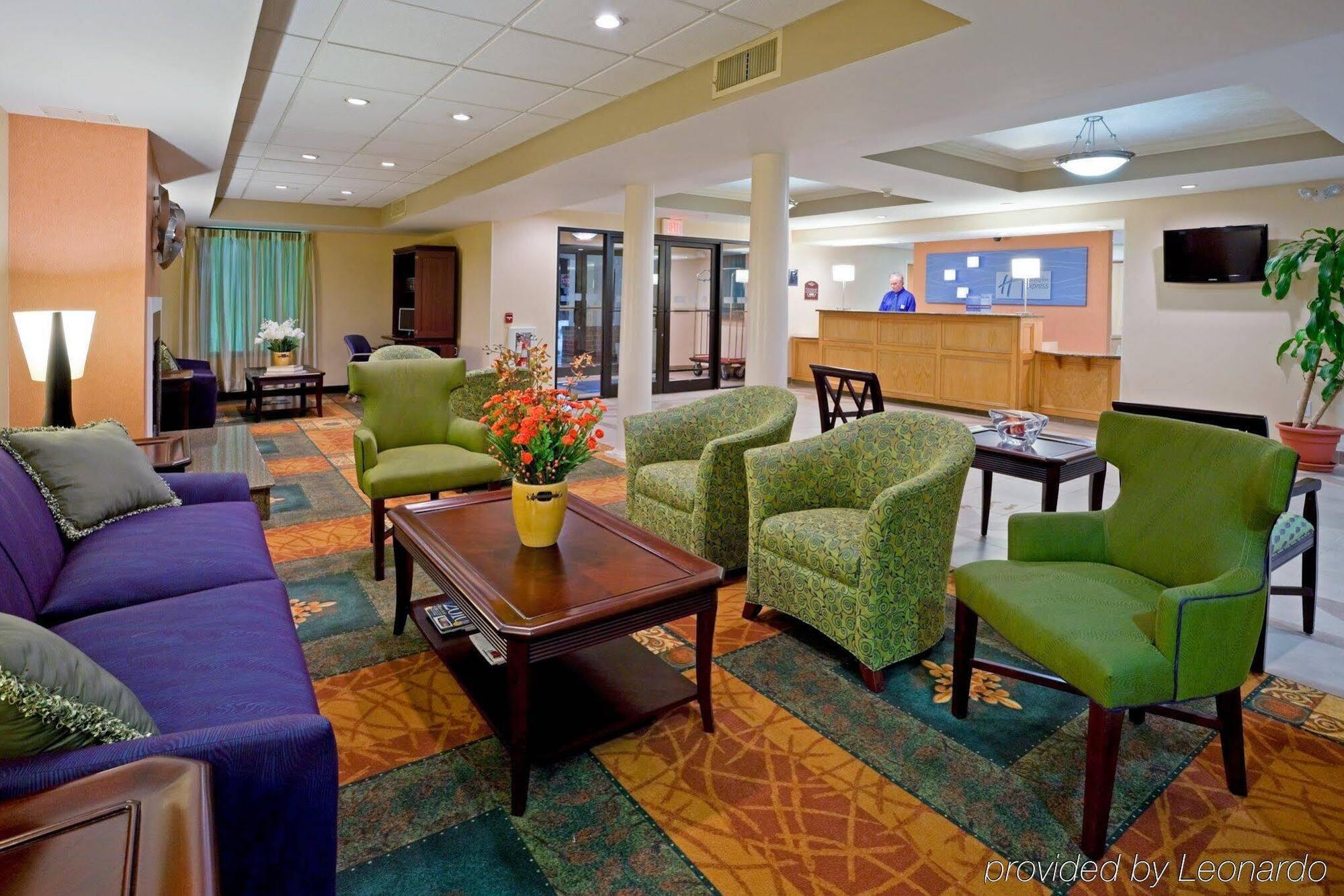 Holiday Inn Express & Suites Carneys Point - Pennsville By Ihg Экстерьер фото